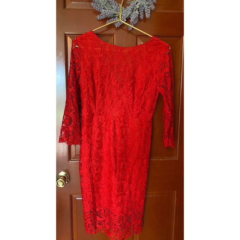 Women’s Little Red Lace Dress